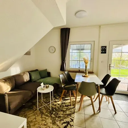 Usedom Familie Stopp Haus 21 * Lutow